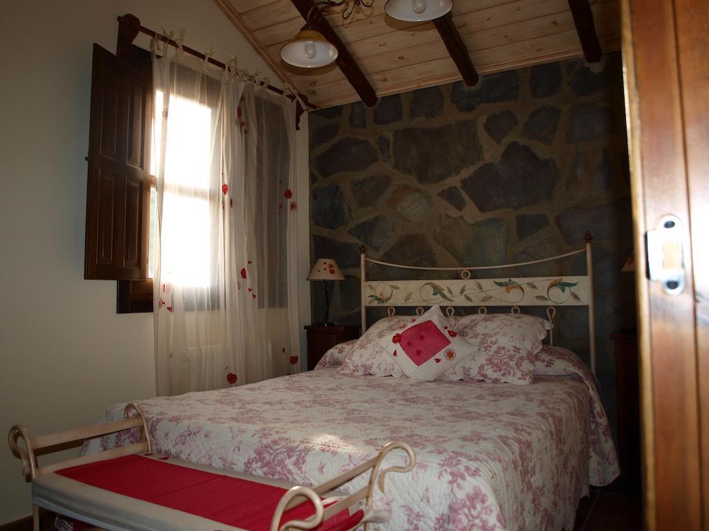 Apartamentos Rurales La Muralla II Canete  Zimmer foto
